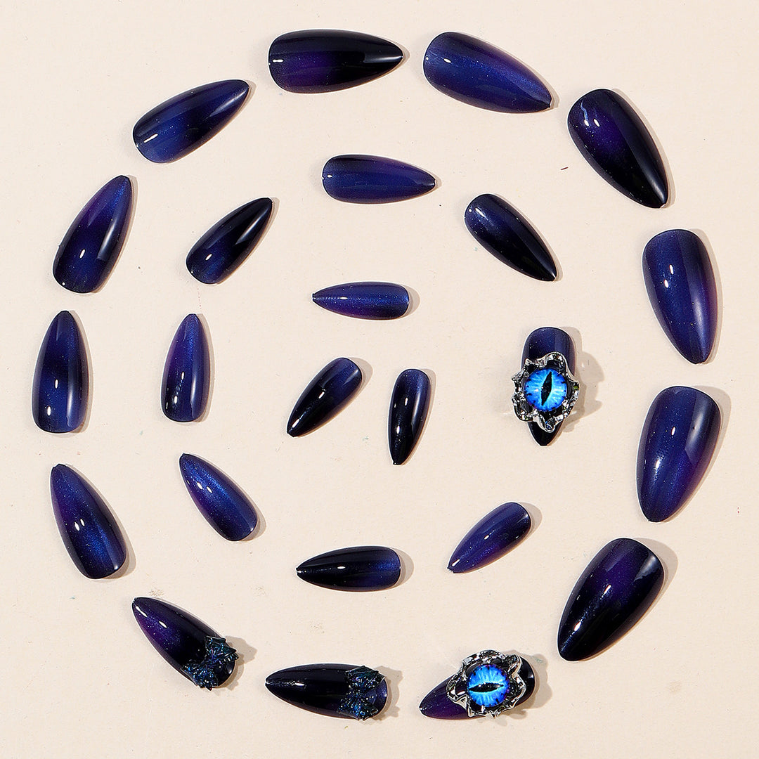 Gothic Fantasy Nail Art Set Bowlift