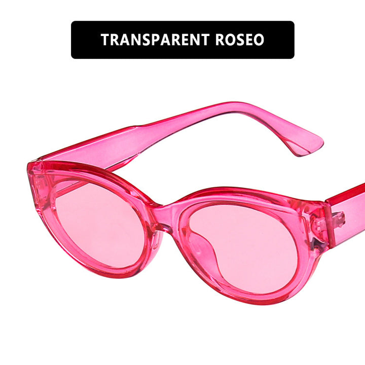 Women Cat-Eye Sunglasses with stylish leopard pattern and UV protection Bowlift