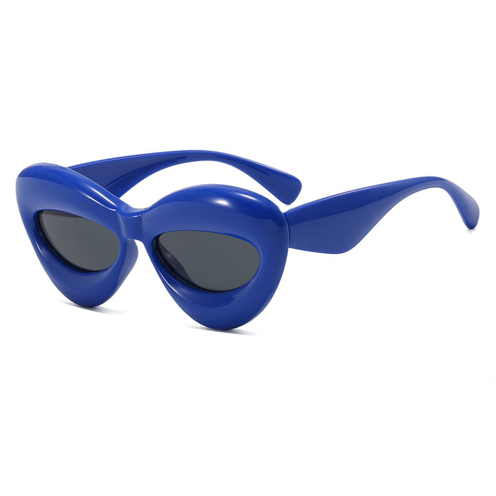 Ladies Cat-Eye Sunglasses with Innovative Plastic Frame Bowlift