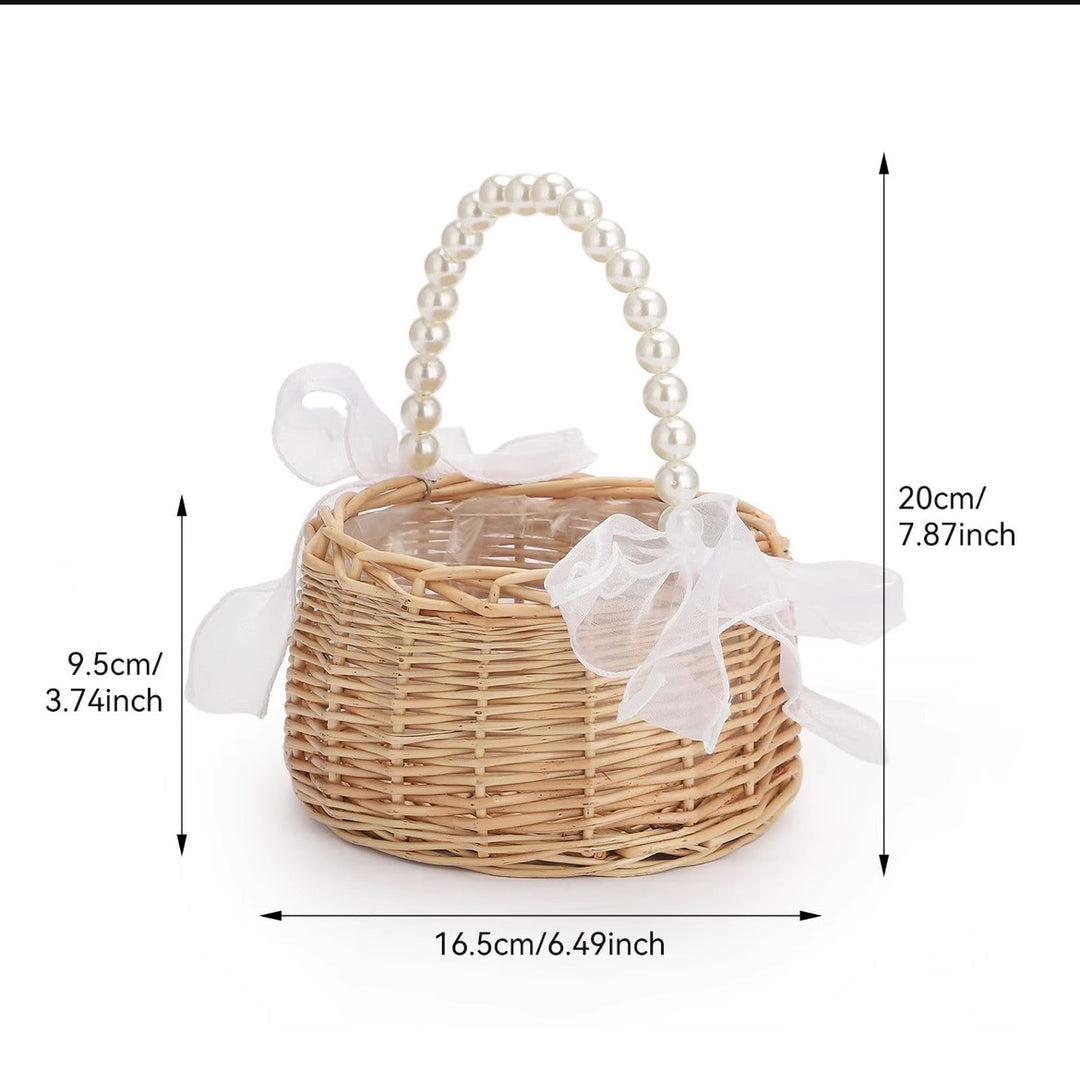 Women Decorative Basket with Pearl System and Delicate Ribbons Bowlift