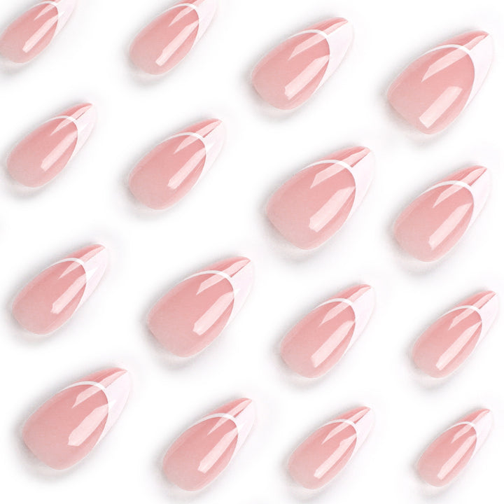 Artistic French-Tip Artificial Nails Bowlift