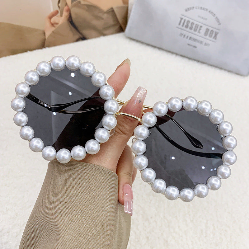 Women’s large sunglasses with pearl-embellished frame Bowlift