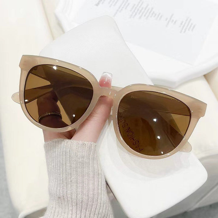 Retro Style Bowlift Sunglasses