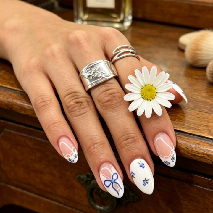 Chic Almond-Shaped Press-On Nail Set Bowlift