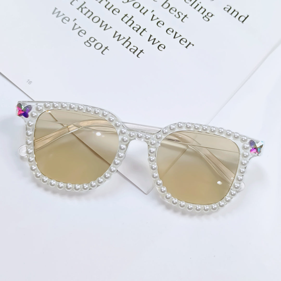 Ladies Glamorous Sunglasses with Pearl Frame Bowlift