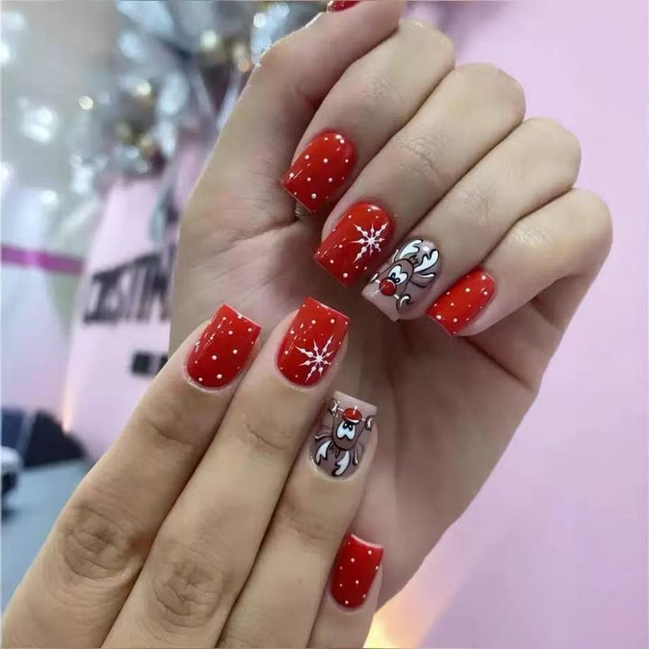 Christmas Art Nail Set with Lively Reindeer and Snowflake Designs Bowlift