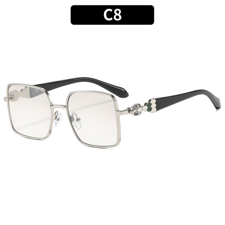 Sophisticated Geometric Frame Sunglasses