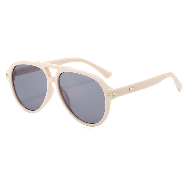 Women's fashionable sunglasses with stylish tortoise frame Bowlift