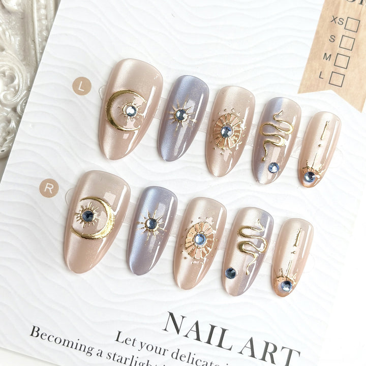 Glamorous artificial nails with luxurious accents Bowlift