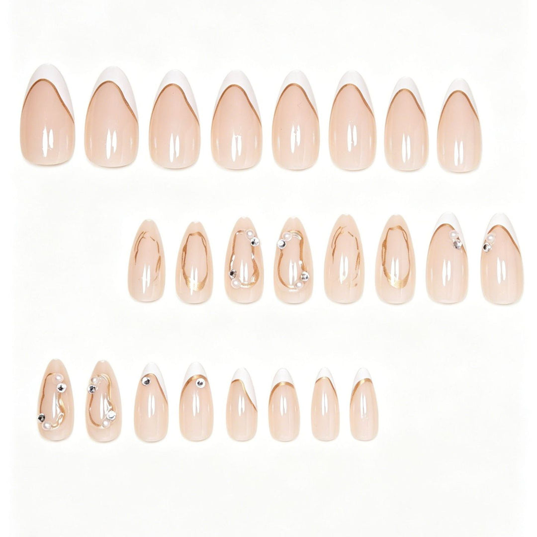Luxurious Nail Art Bowlift