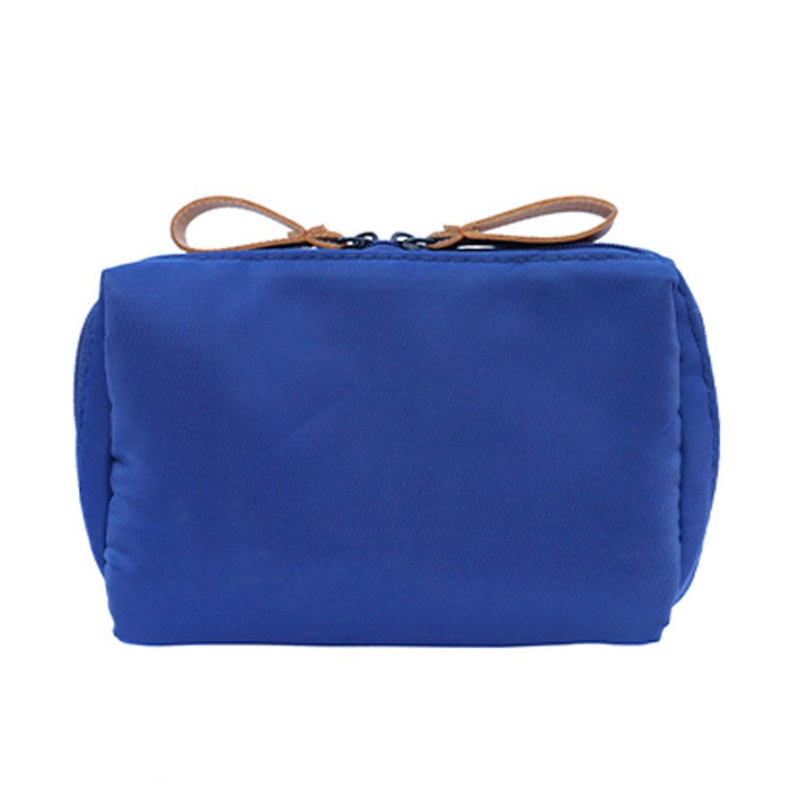 Practical Cosmetic Bag Bowlift