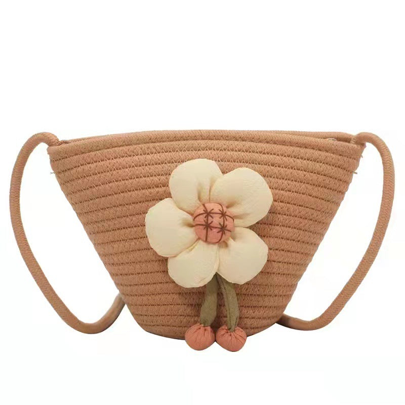 Handcrafted shoulder bag with flower applique Bowlift