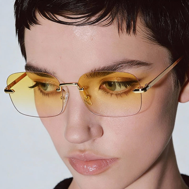 Women Oversized Sunglasses with Filigree Metal Frame Bowlift
