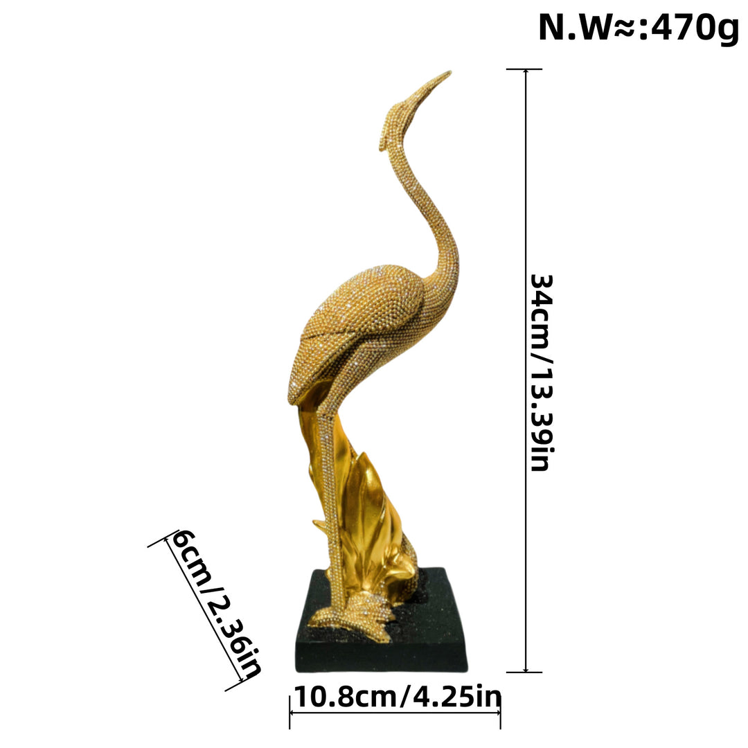 Shiny parrot figure on tree stump Bowlift