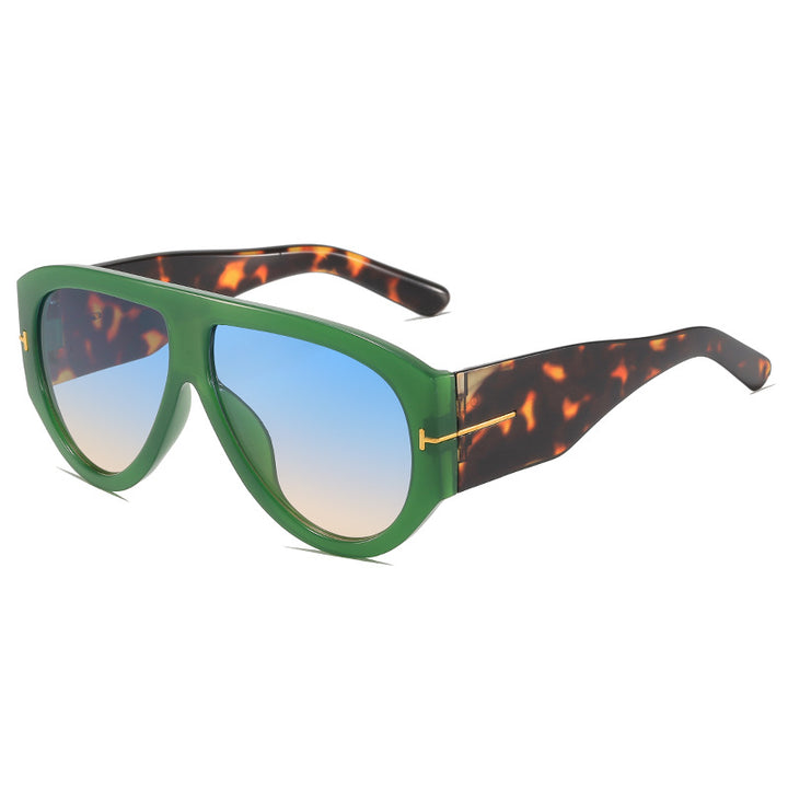 Fashion-Forward Oversized Shield Sunglasses Bowlift