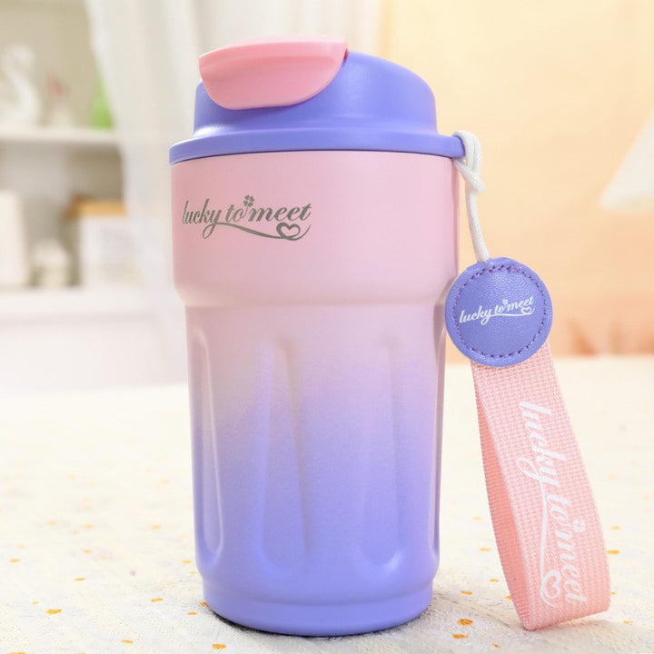 Women's insulated drinking bottle with practical flip top Bowlift