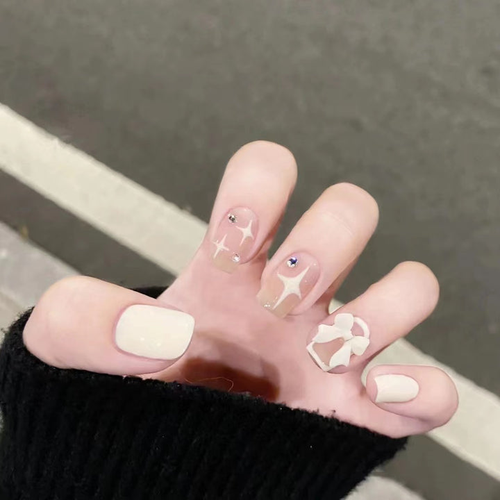 Elegant Nail Art Extensions Bowlift