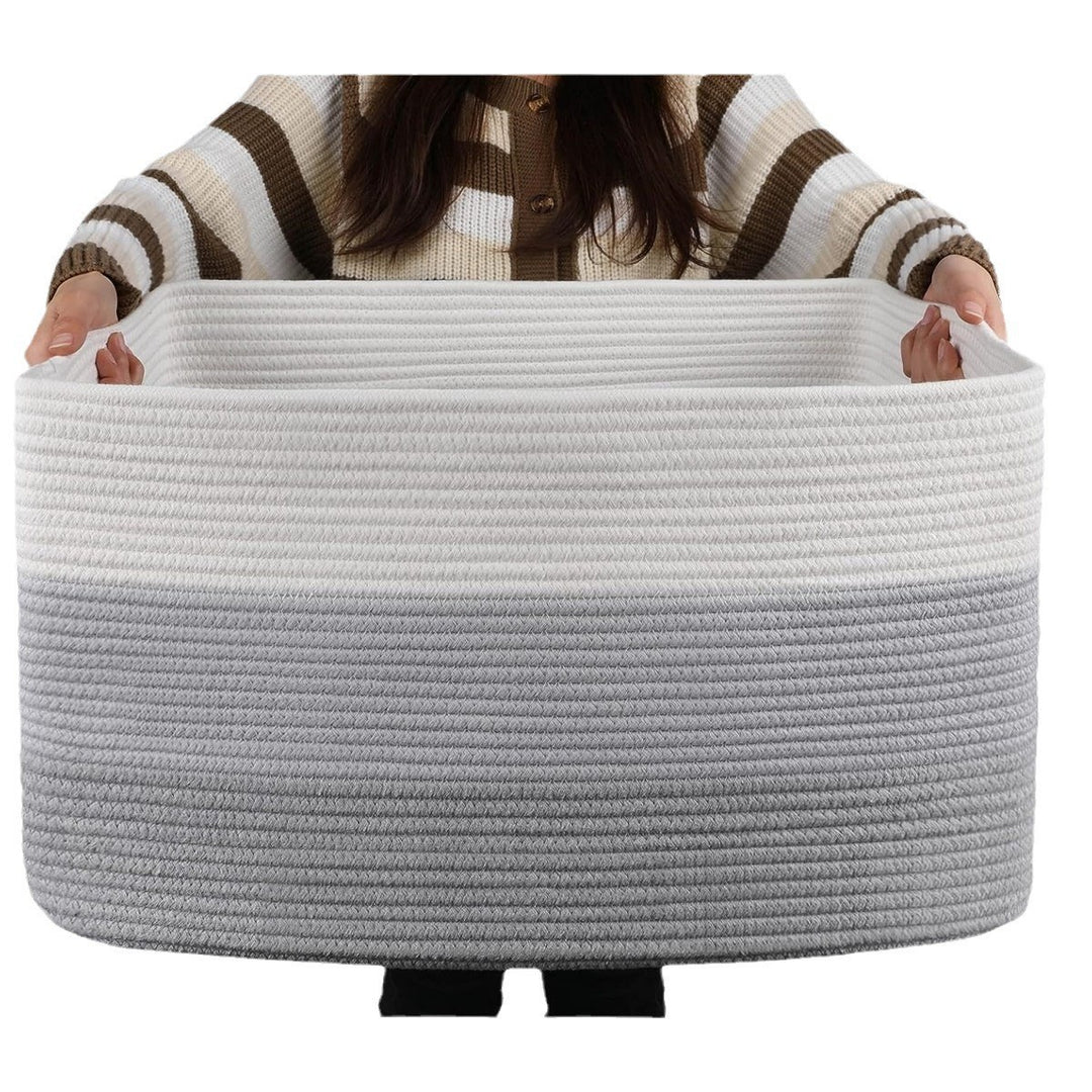 Women Open Storage Basket made of woven material Bowlift