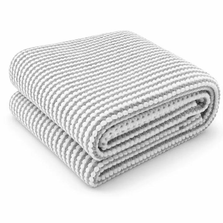 Women Cozy Textured Blanket with Alternating Pattern Bowlift