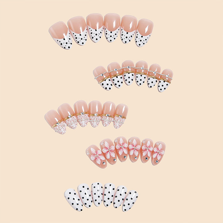 Elegant and artistic artificial nails Bowlift