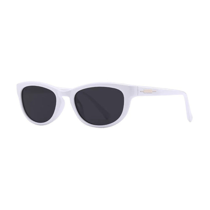Vintage-Inspired Cat Eye Sunglasses