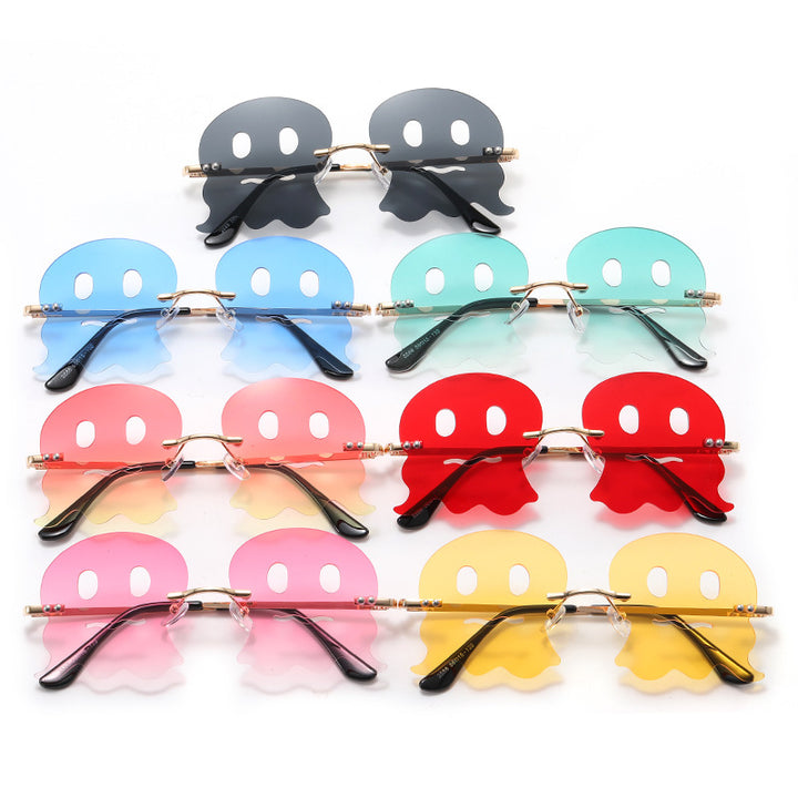 Women playful sunglasses with fun ghost design Bowlift