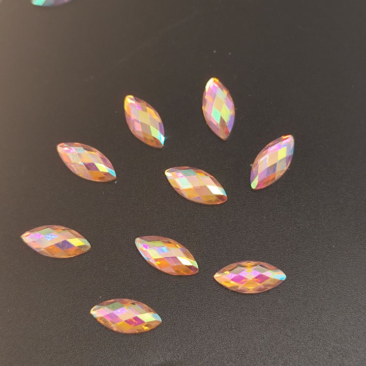 Sparkling rhinestone applications Bowlift