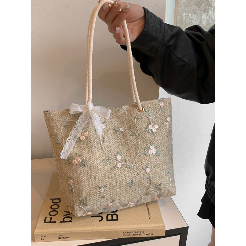 WoEmbroidered Straw Tote Bag Bowlift