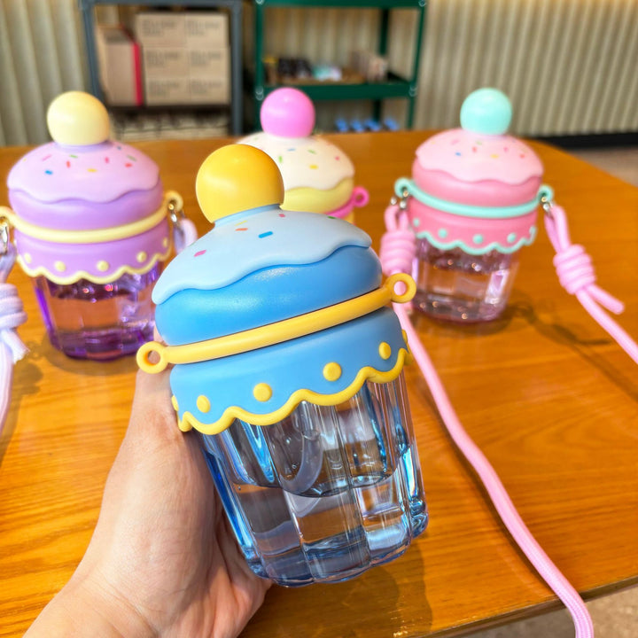Women creative Cupcake water bottle Bowlift