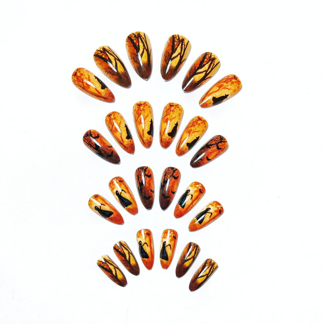 Artistic Halloween-Themed Nail Art Bowlift 1788155472