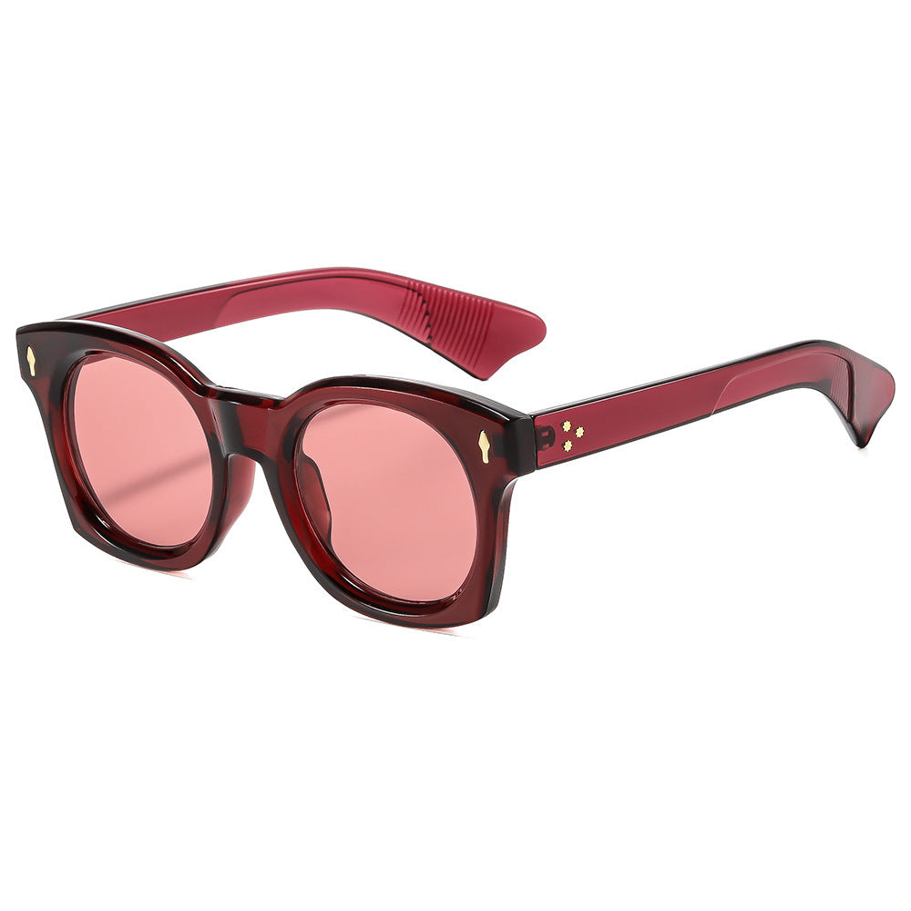 Vintage-Inspired Bold Frame Sunglasses Bowlift