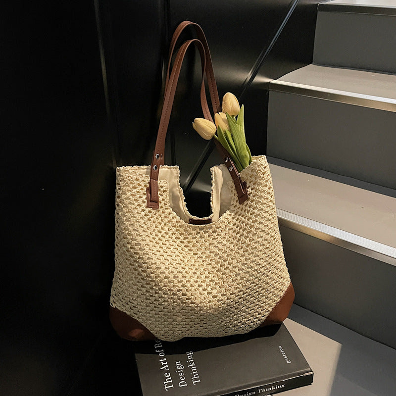 Structured Handbag Bowlift