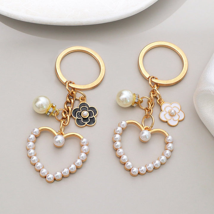Keychain with heart and flower motif Bowlift