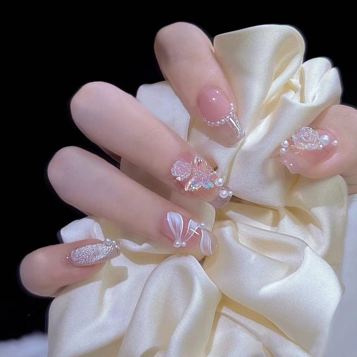 Trendy moon and star design artificial nails Bowlift