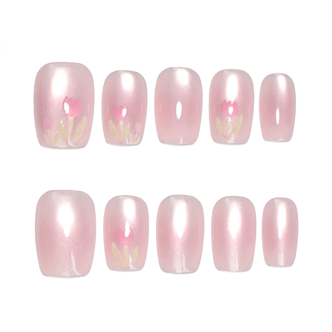 Artificial nail art with floral decorations Bowlift