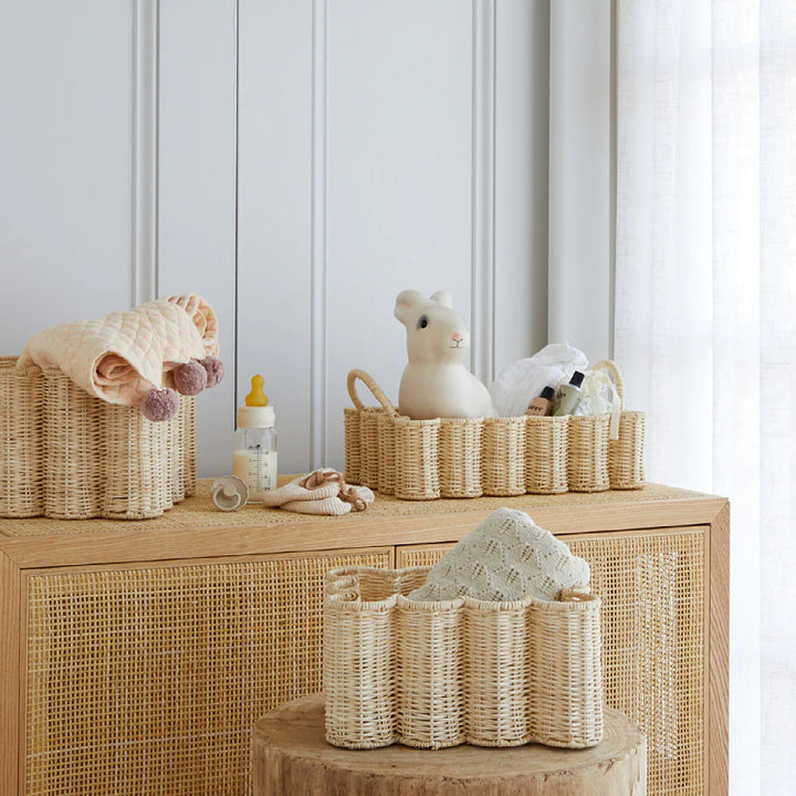 Basket in playful design Bowlift