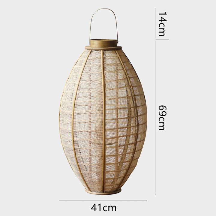 Handcrafted lantern made of natural materials Bowlift