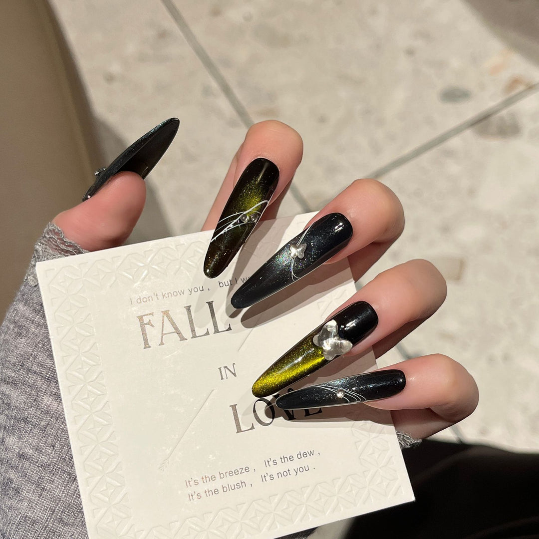 Artistic Press-On Nail Set Bowlift