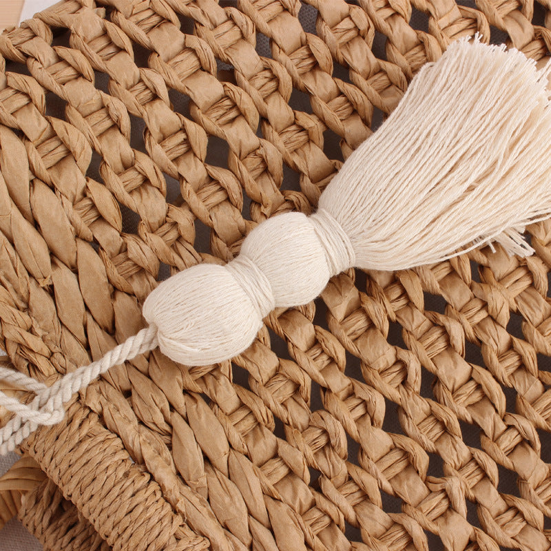 Soft and Stylish Straw Shoulder Bag with Removable Tassel Detail Bowlift