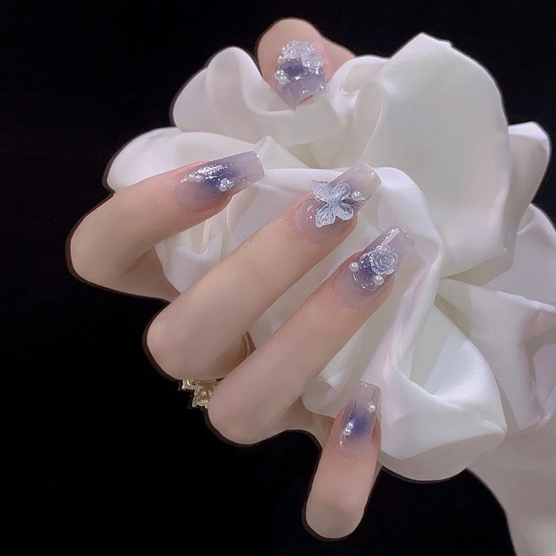 Glamorous Heart Nail Tips Bowlift