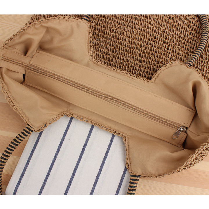 Shopping bag made of woven natural material Bowlift