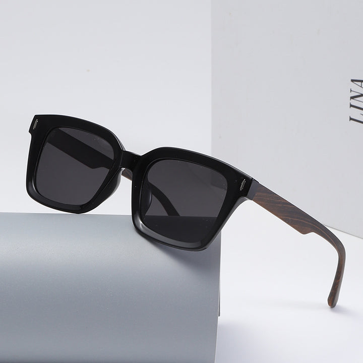 Women stylish square sunglasses with sturdy frame Bowlift