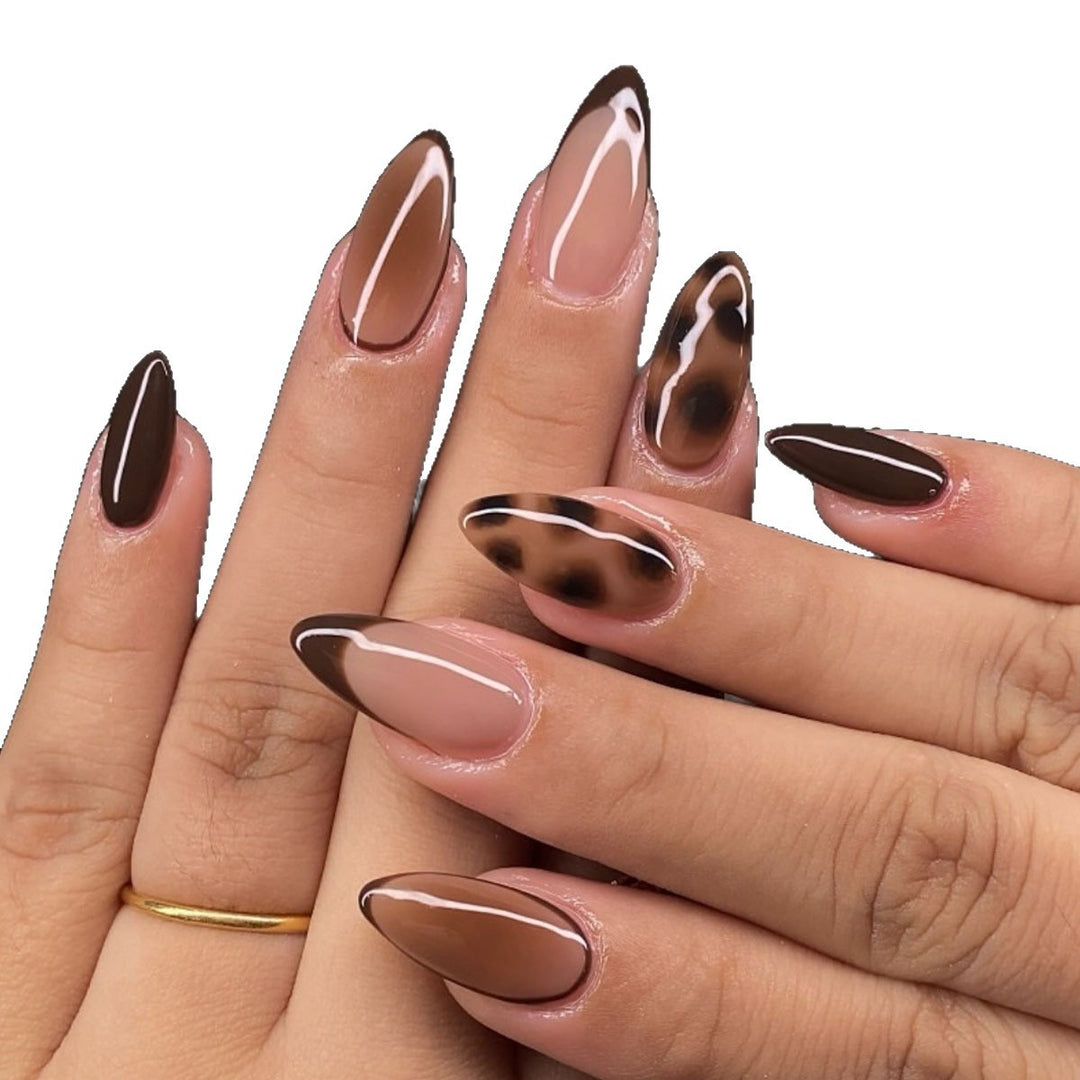 Chic Almond-Shaped Press-On Nails Bowlift