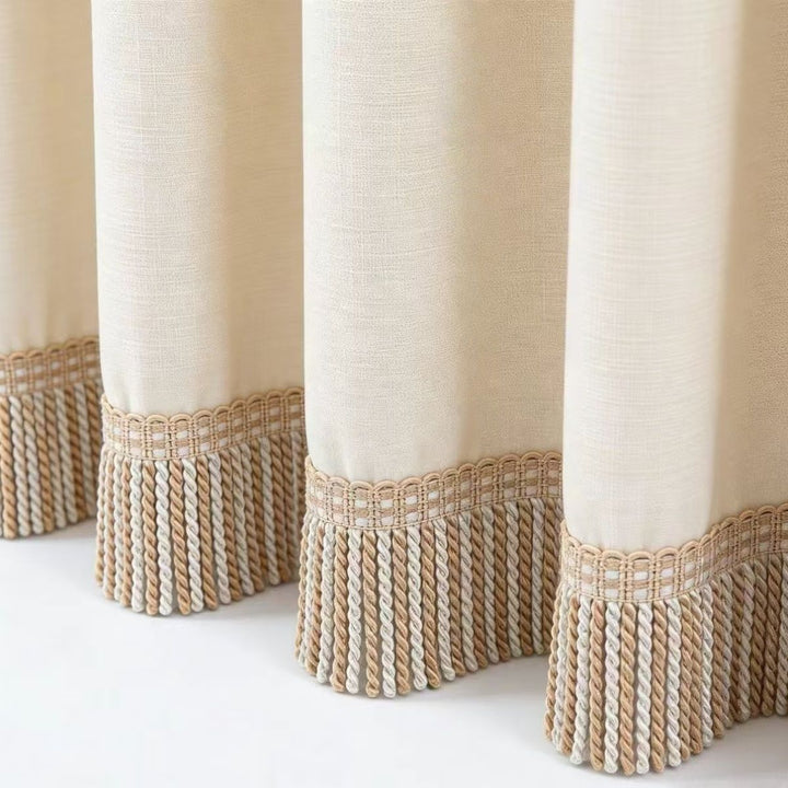 Noble curtain with fringe trim Bowlift