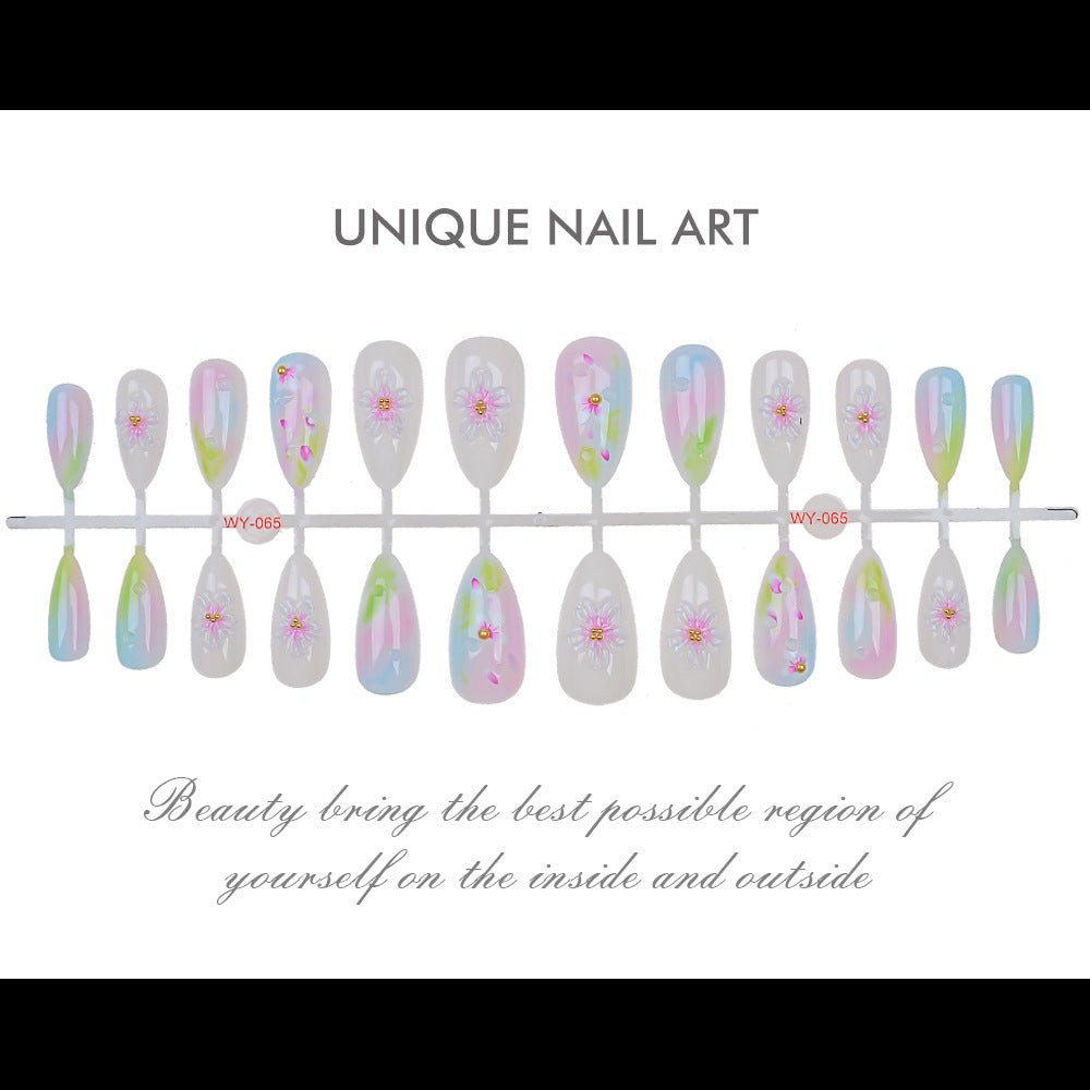 Floral-Accent Press-On Nail Collection Bowlift
