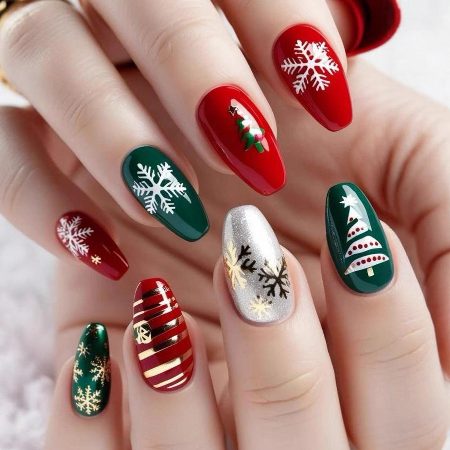 Christmas Art Nails with Festive 3D Design Bowlift