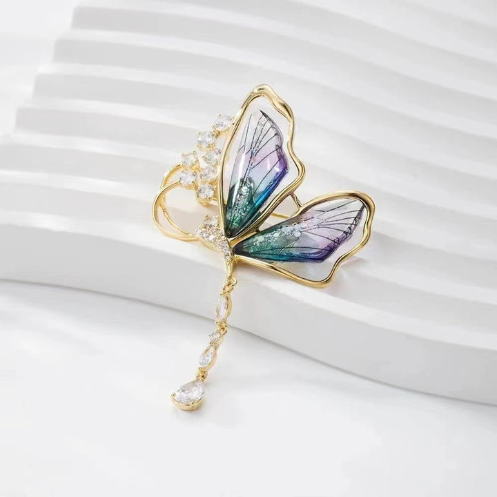 Exquisite butterfly brooch with glitter stones Bowlift