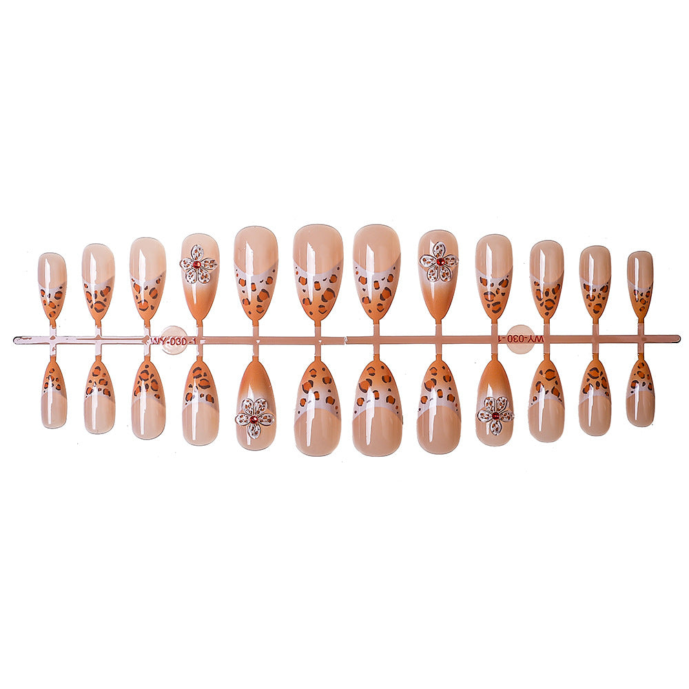 Press-On Nail Set Bowlift