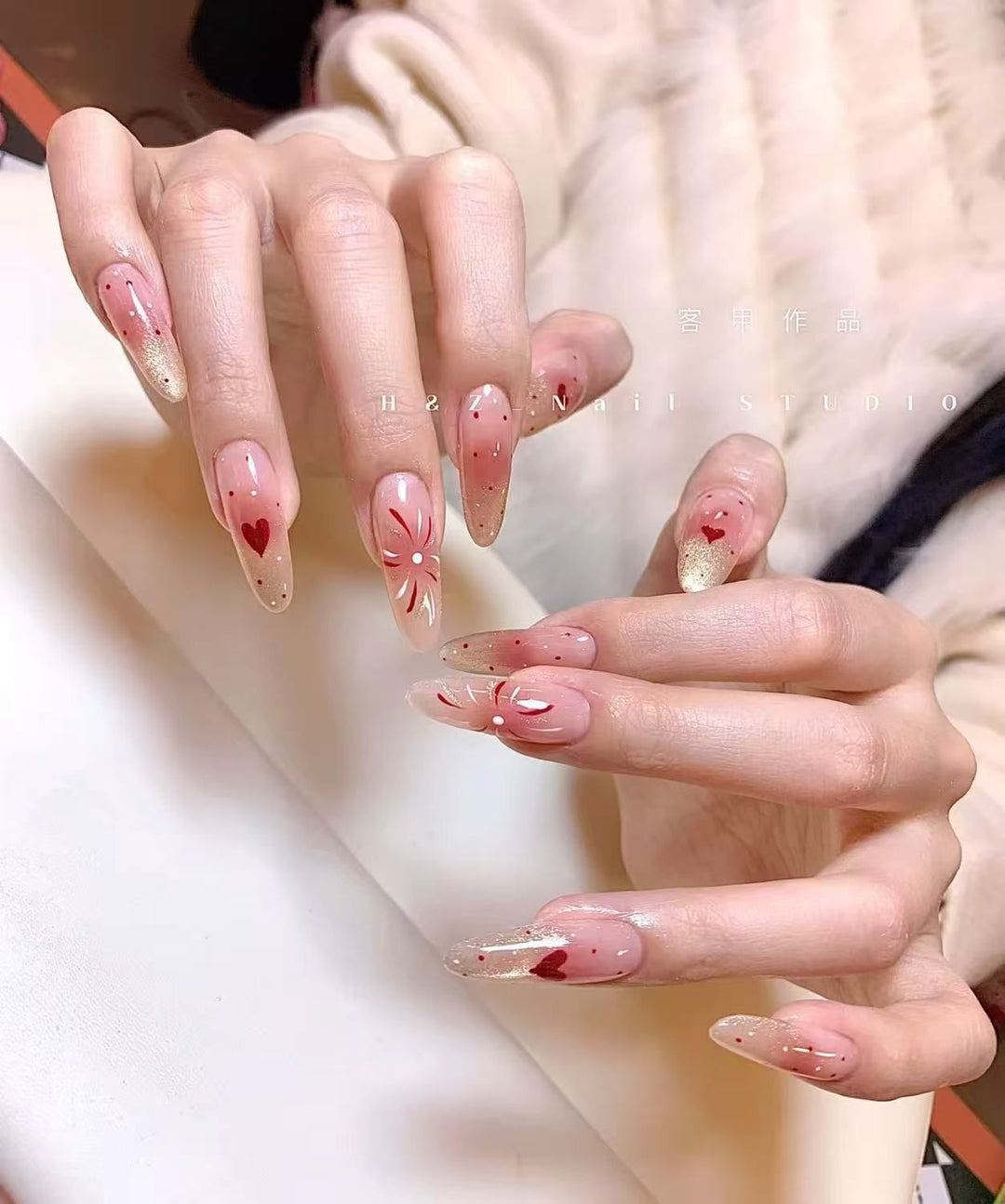 Decorative Press-On Nail Set with Whimsical Bow Designs Bowlift
