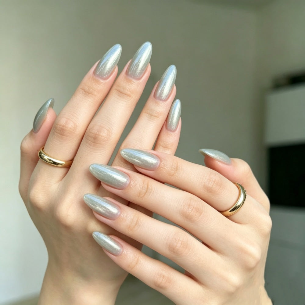 Almond-Shaped Metallic Press-On Nail Set Bowlift